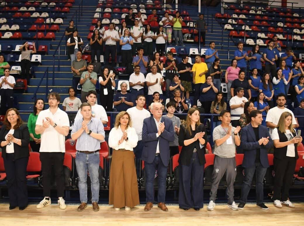 La intendente Fuentes y el secretario de la provincia Dapello participaron de la apertura Torneo Nacional de Básquet 3×3 de Olimpíadas especiales