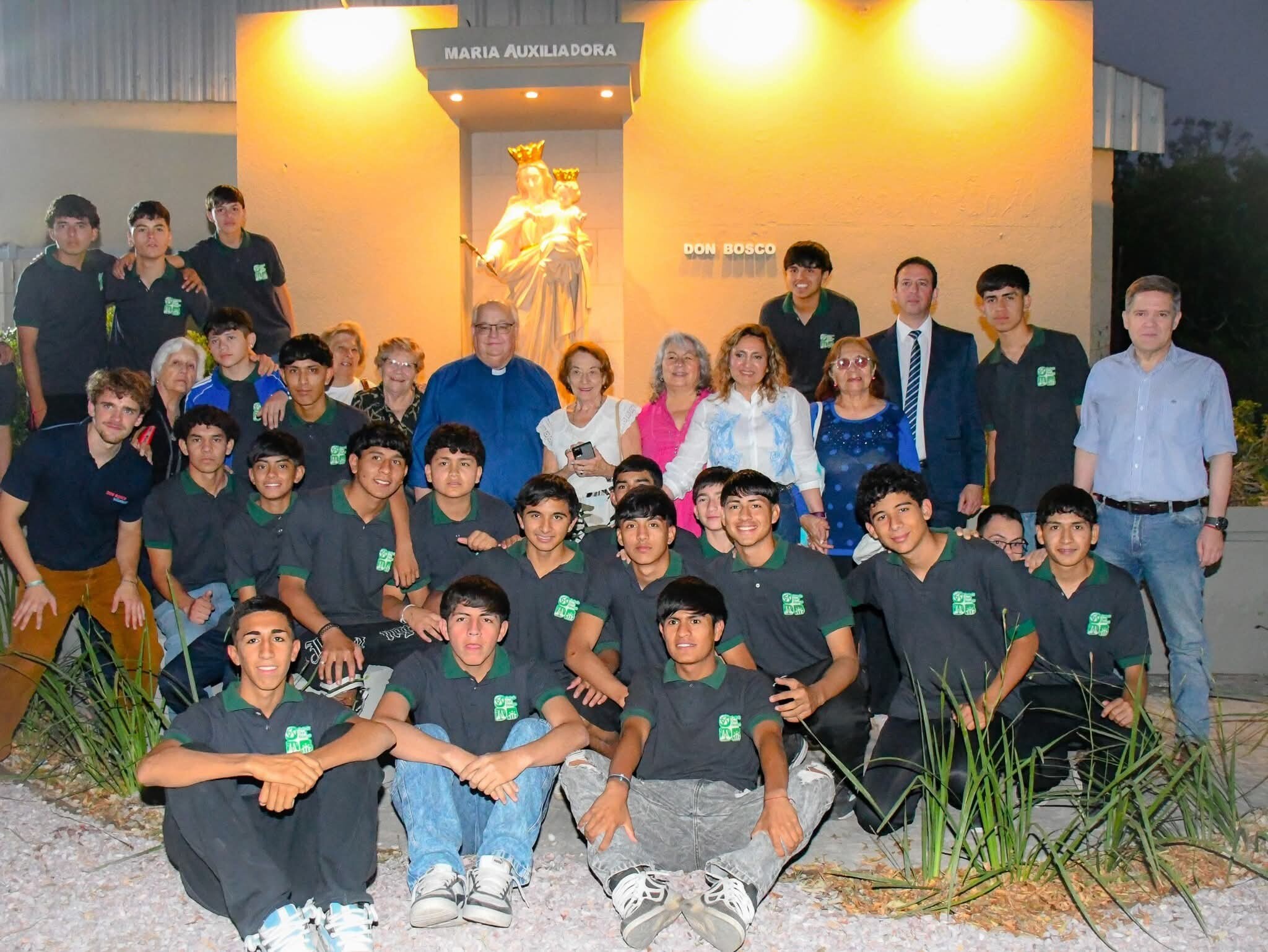 La intendente Fuentes participó de la bendición de la imagen de María Auxiliadora y del Centro Educativo del Oratorio Don Bosco