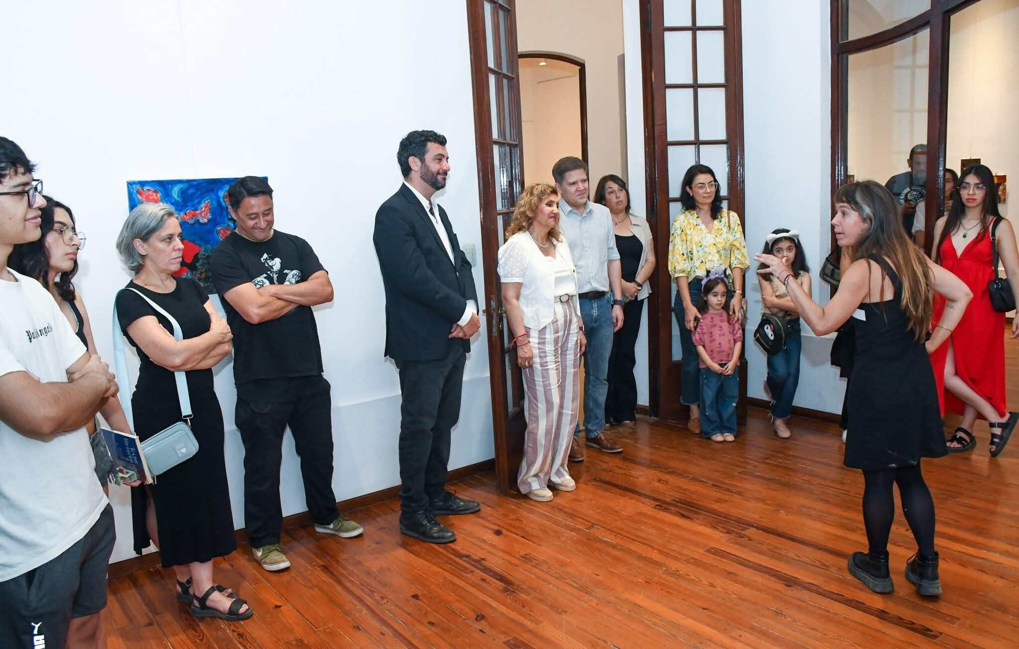 La intendente Fuentes recorrió las muestras en la Casa Argañaraz Alcorta en la nueva edición de la noche de los museos