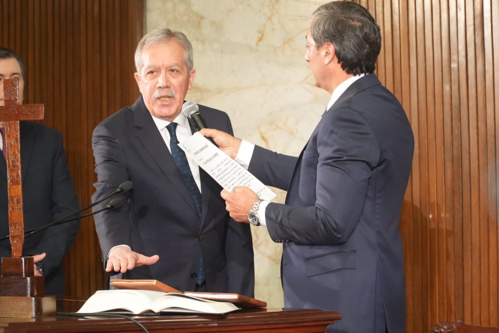 ELIAS SUAREZ ASUMIO COMO GOBERNADOR