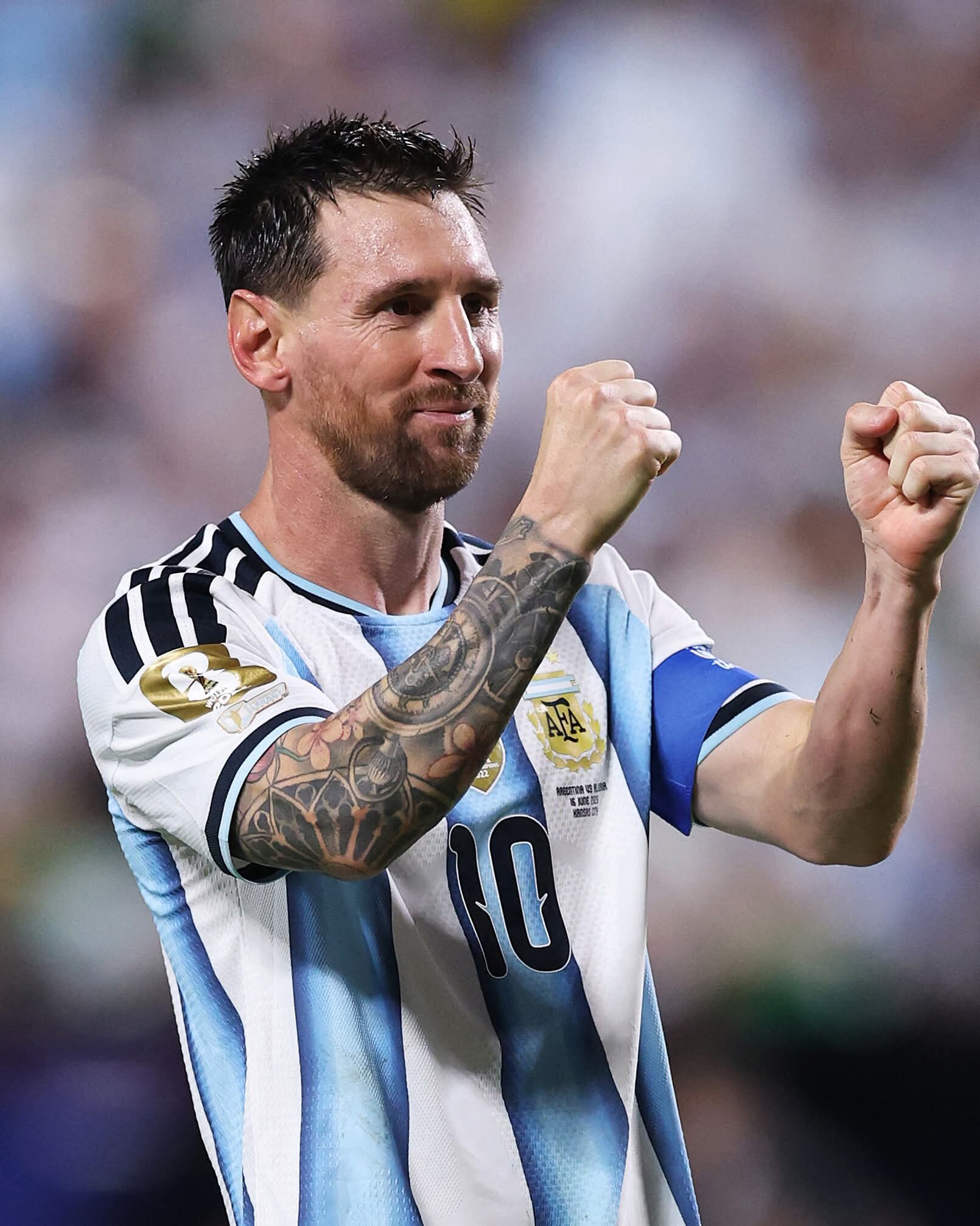 QUE MANERA DE ARRANCAR: Messi imparable  y Argentina ilusiona a todo un país