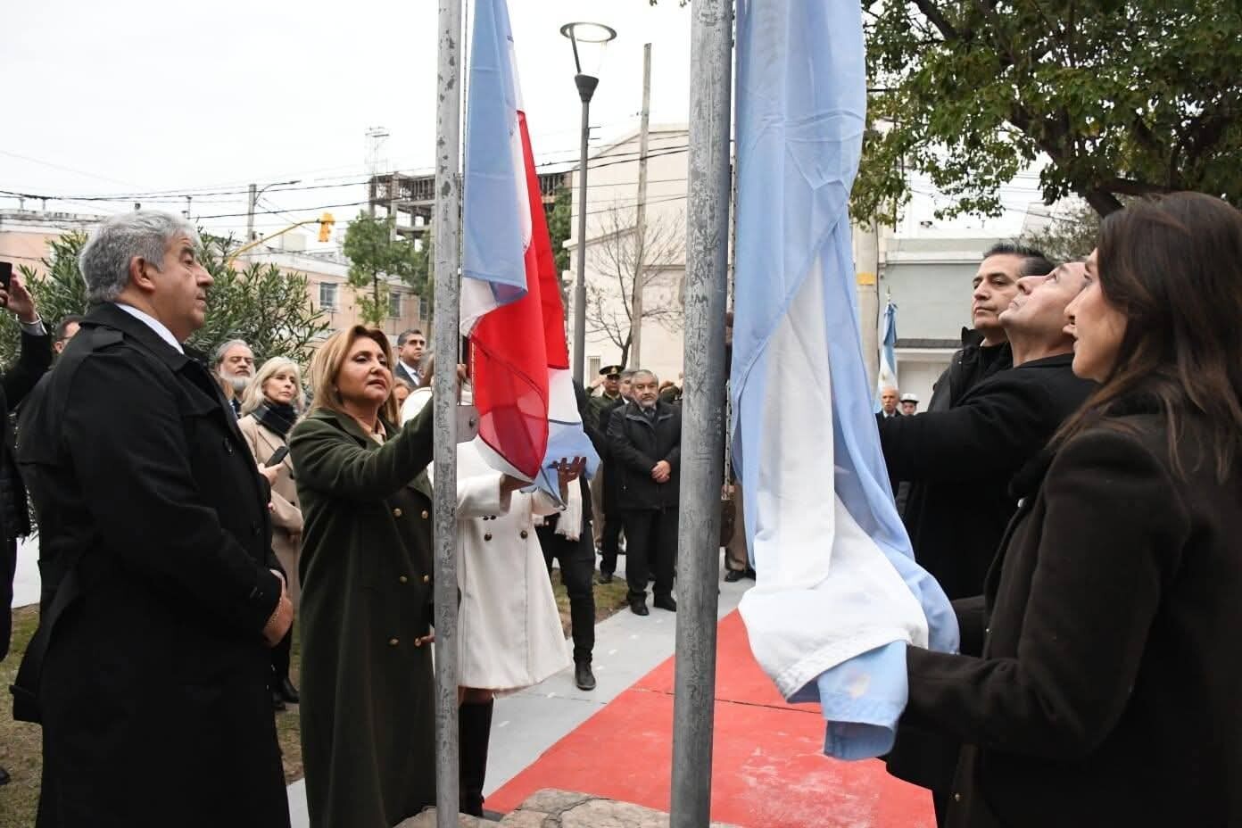 La intendente Fuentes participó del acto central por el aniversario del paso a la inmoralidad del General Güemes La intendente Fuentes participó del acto central por el aniversario del paso a la inmoralidad del General Güemes