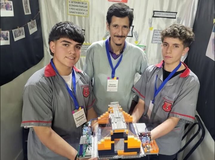 IGLESIA: destacada participación en la Feria Provincial de Ciencias de la Escuela Secundaria 17 de Agosto