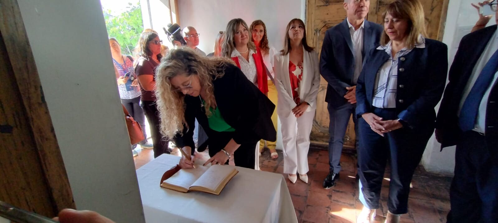 FIRMA-1.jpeg FIRMA-1.jpeg