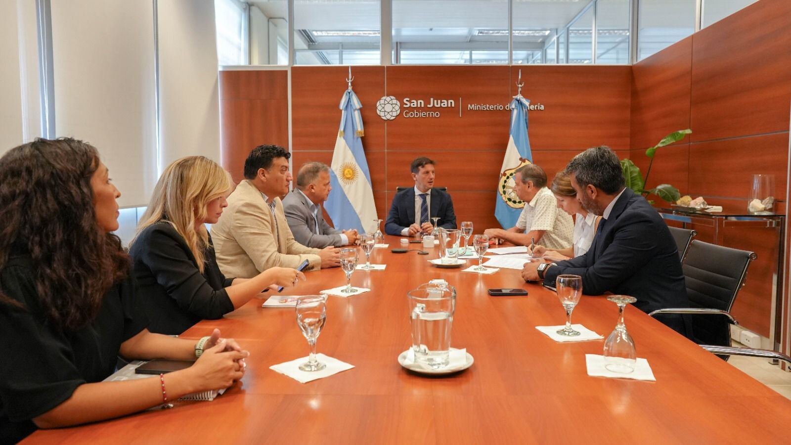 CALINGASTA: se firmó un convenio para ejecutar obras clave que optimizarán el riego