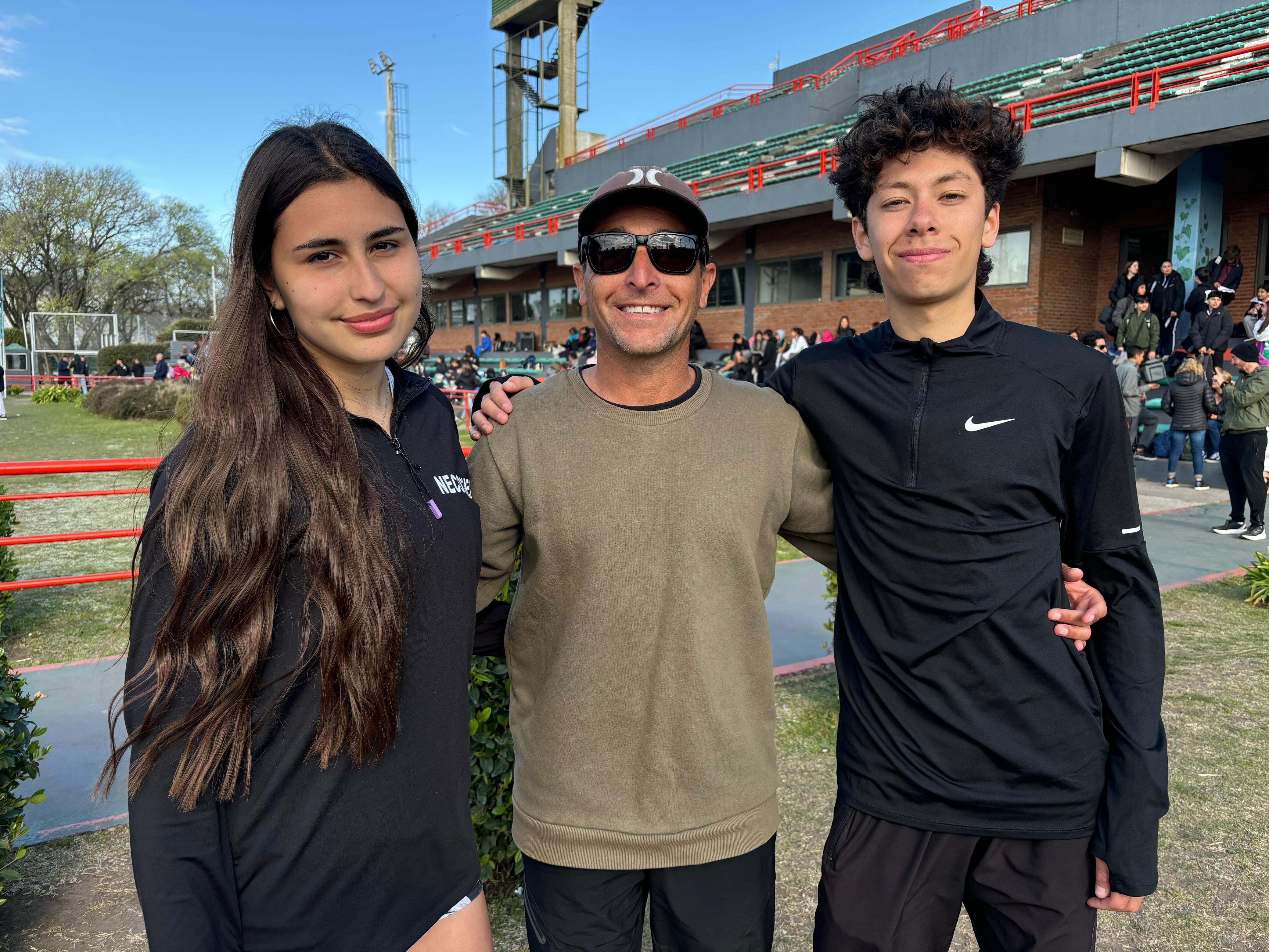 La Escuela Municipal vuelve a decir presente en el atletismo nacional con Tiago Rojas y Rosario Coronel