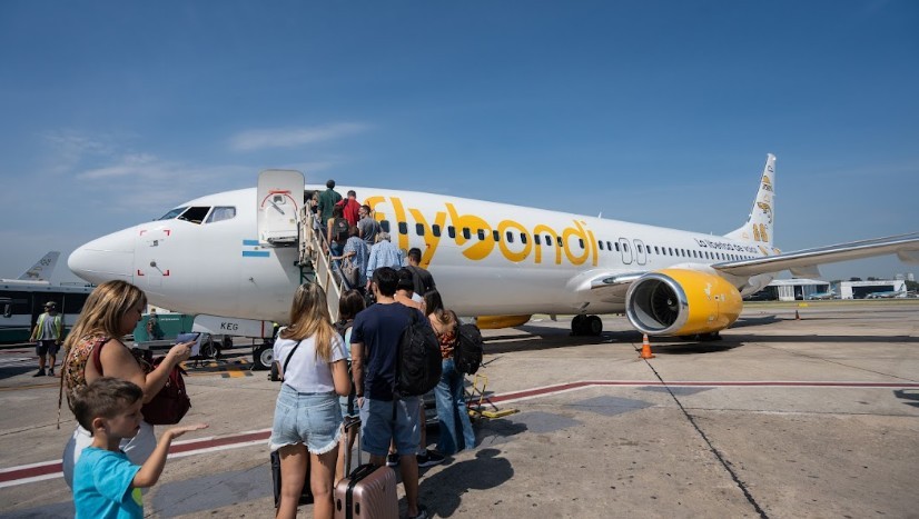 Flybondi pasajeros 2.jpg Flybondi propone viajar con amigos desde .992 a tres destinos imperdibles