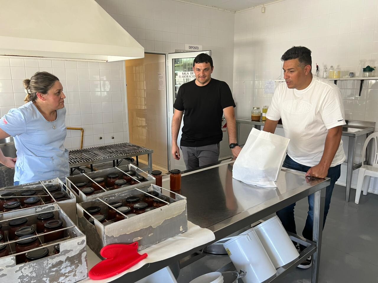 Provincia impulsa proyectos productivos y empleo en Sarmiento