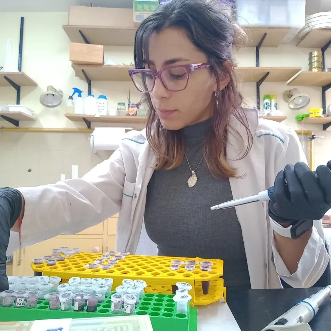 Con el apoyo de la Provincia becaria chubutense presentó un innovador estudio