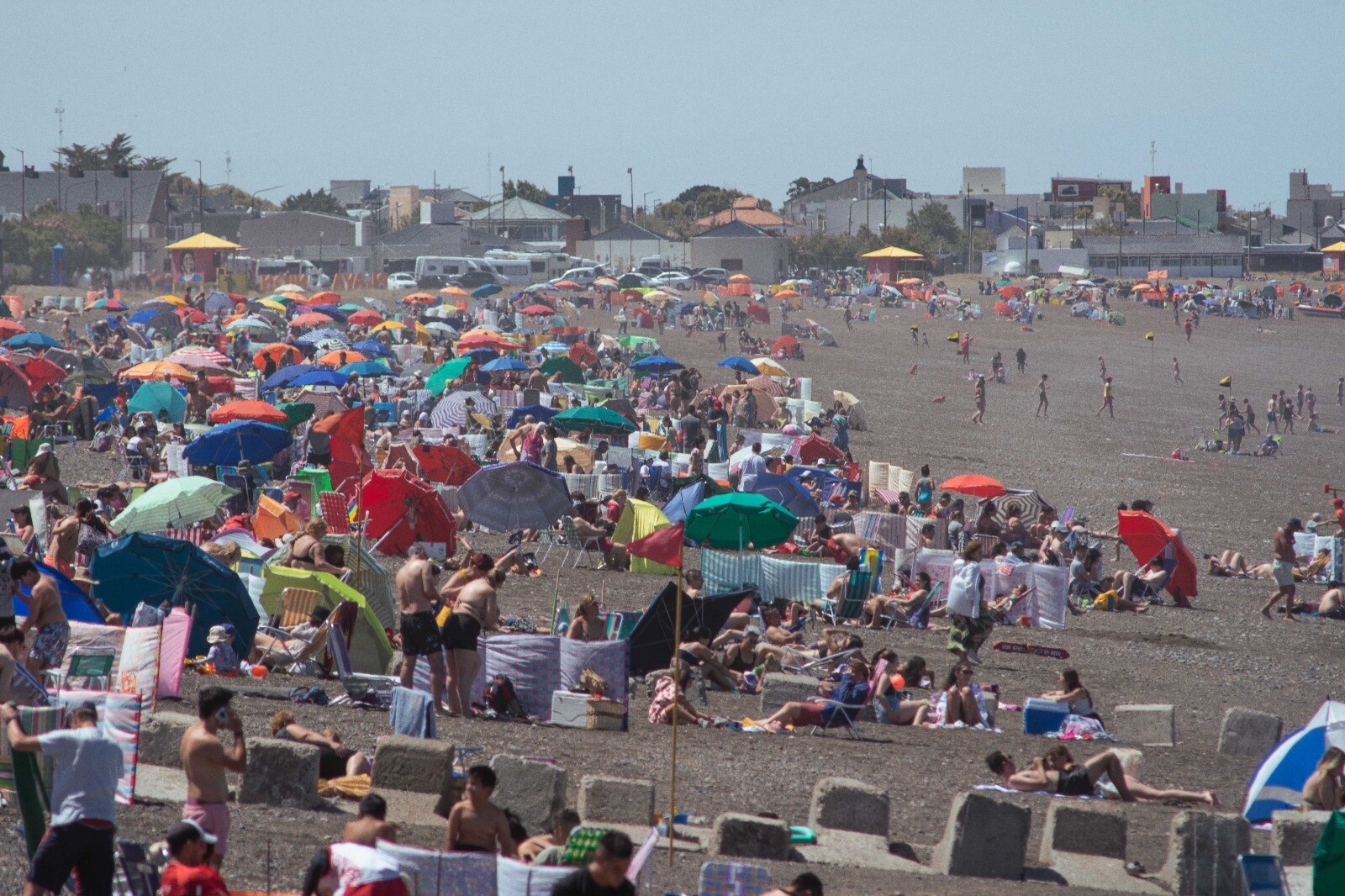 Playa Unión: ante las altas temperaturas, Guardavidas refuerzan las recomendaciones