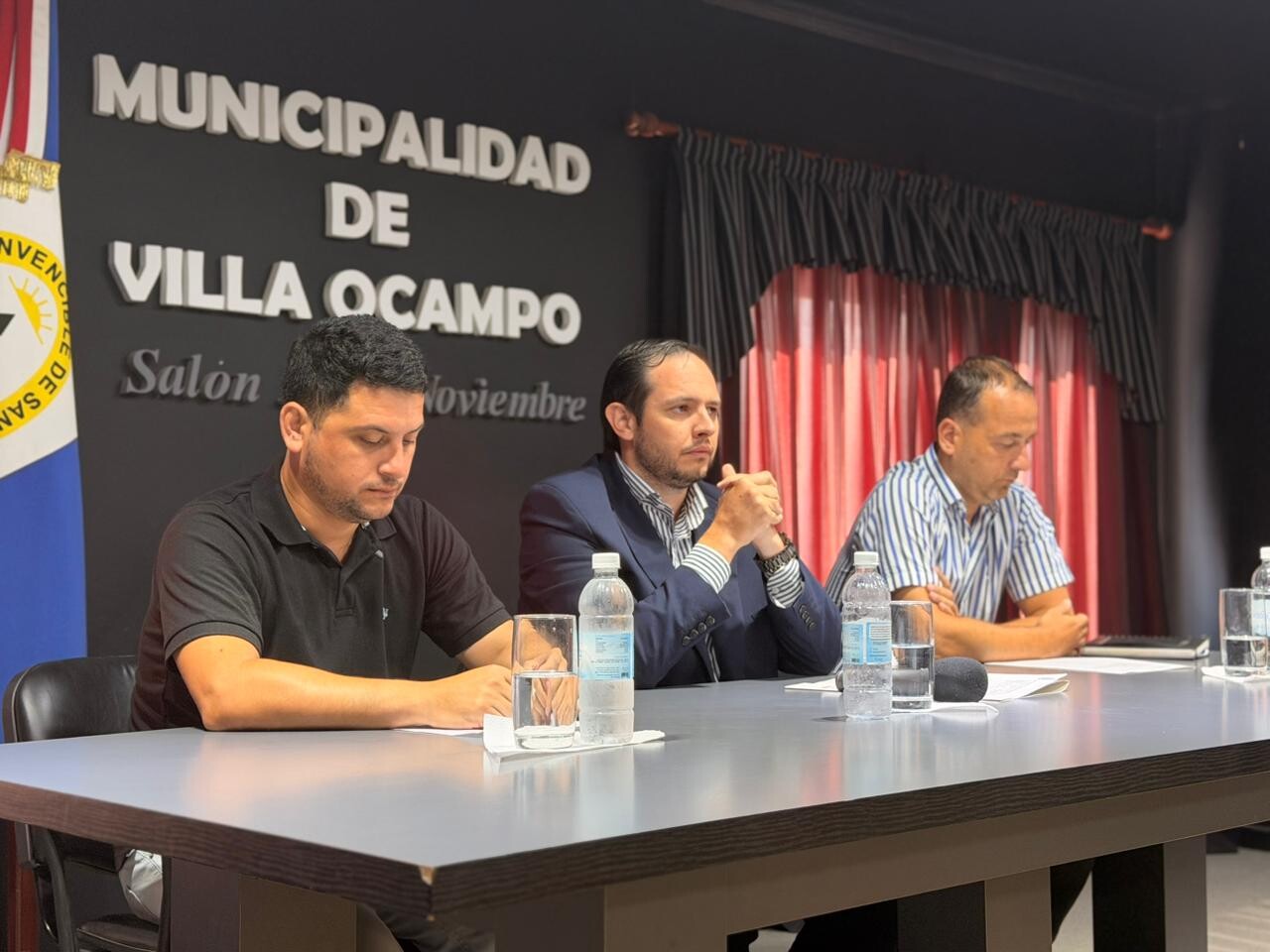 Funcionarios.jpeg Funcionarios.jpeg
