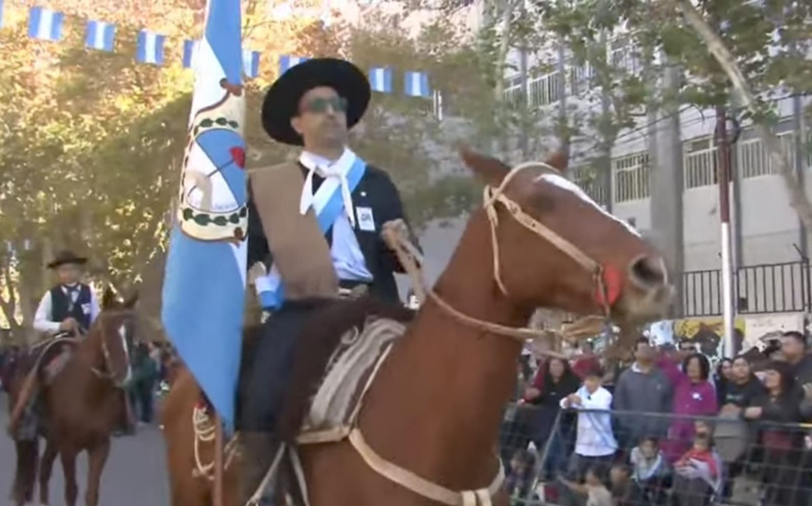 GAUCHOS.jpeg GAUCHOS.jpeg