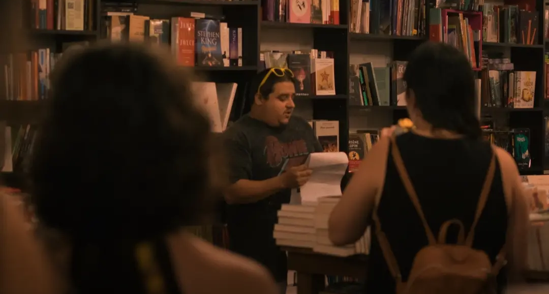 Encender lo común: poesía y música como refugio colectivo este viernes en la ciudad de Santa Fe