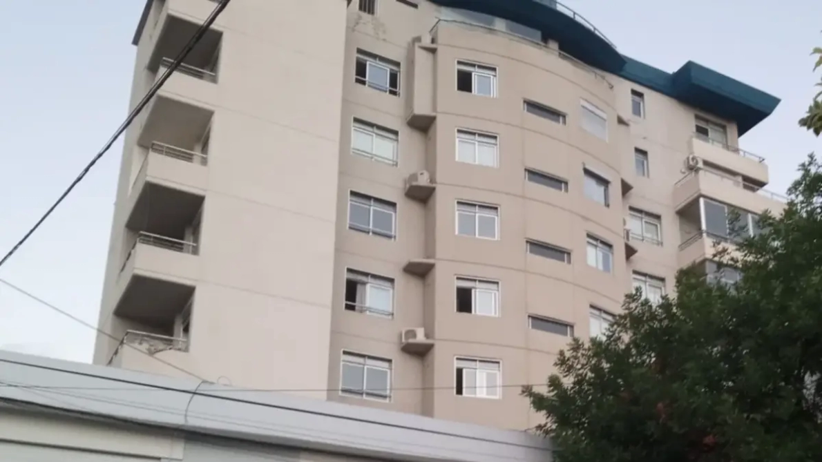Investigan la muerte de un hombre en la madrugada de Navidad