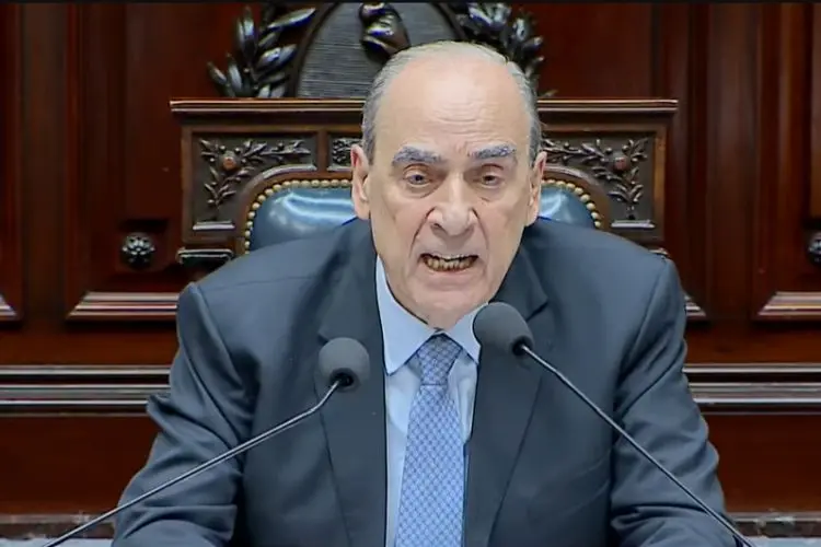 Guillermo-Francos-informe-4-septiembre-2024-diputados.webp Guillermo-Francos-informe-4-septiembre-2024-diputados.webp