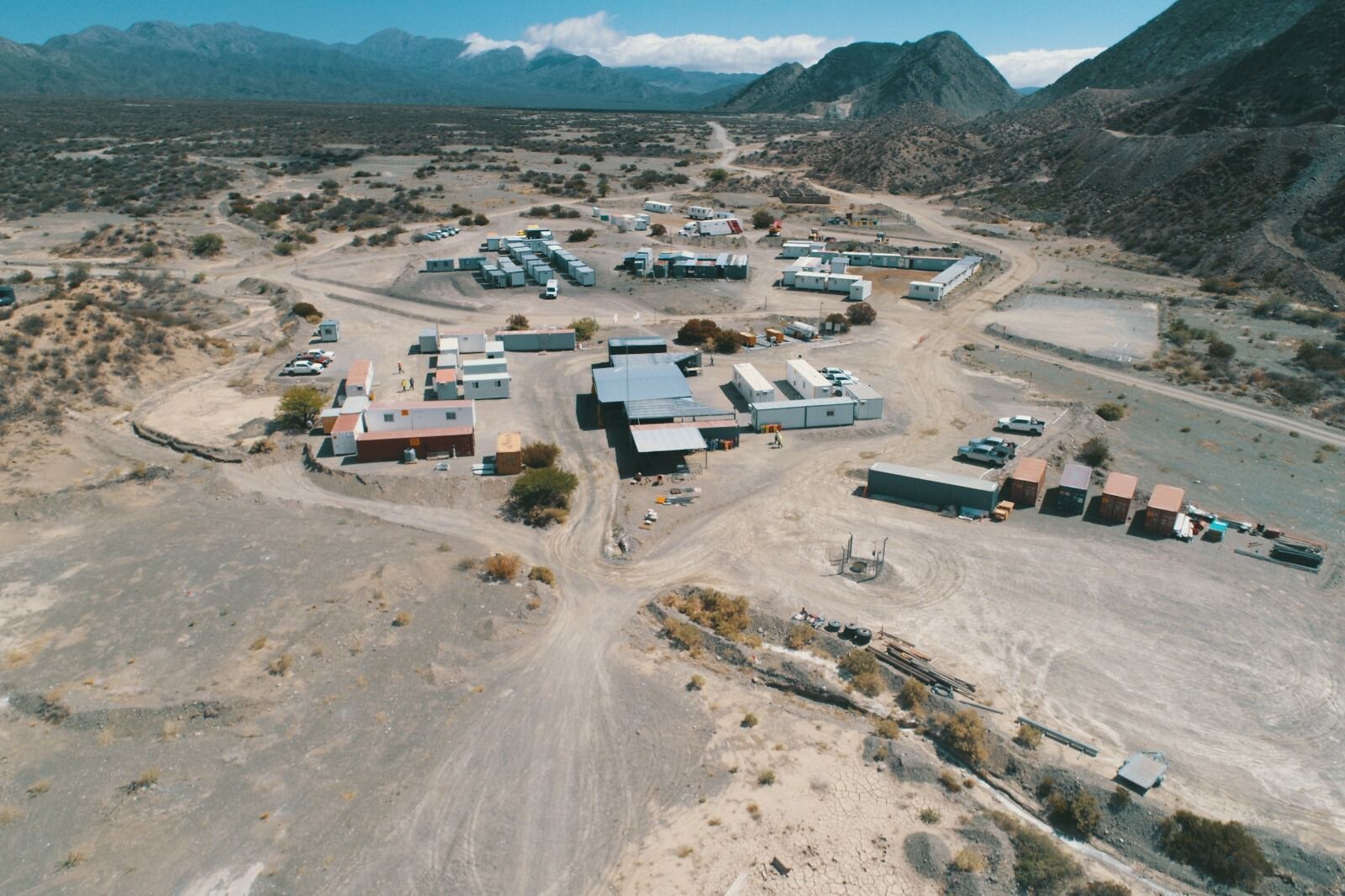 H1.jpg