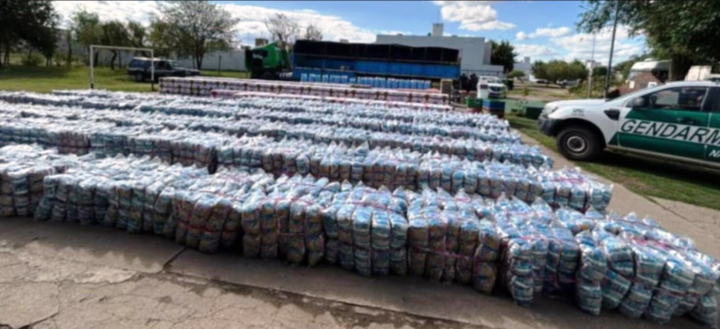 ARGENTINA: Gendarmería secuestra más de 5 toneladas de hojas de coca con destino a Buenos Aires