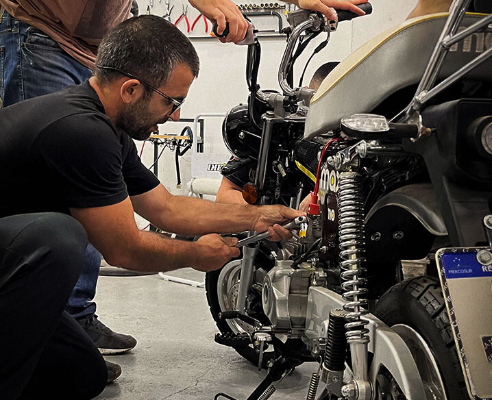 IME_carrera_mecanica_motos_1.jpg IME_carrera_mecanica_motos_1.jpg