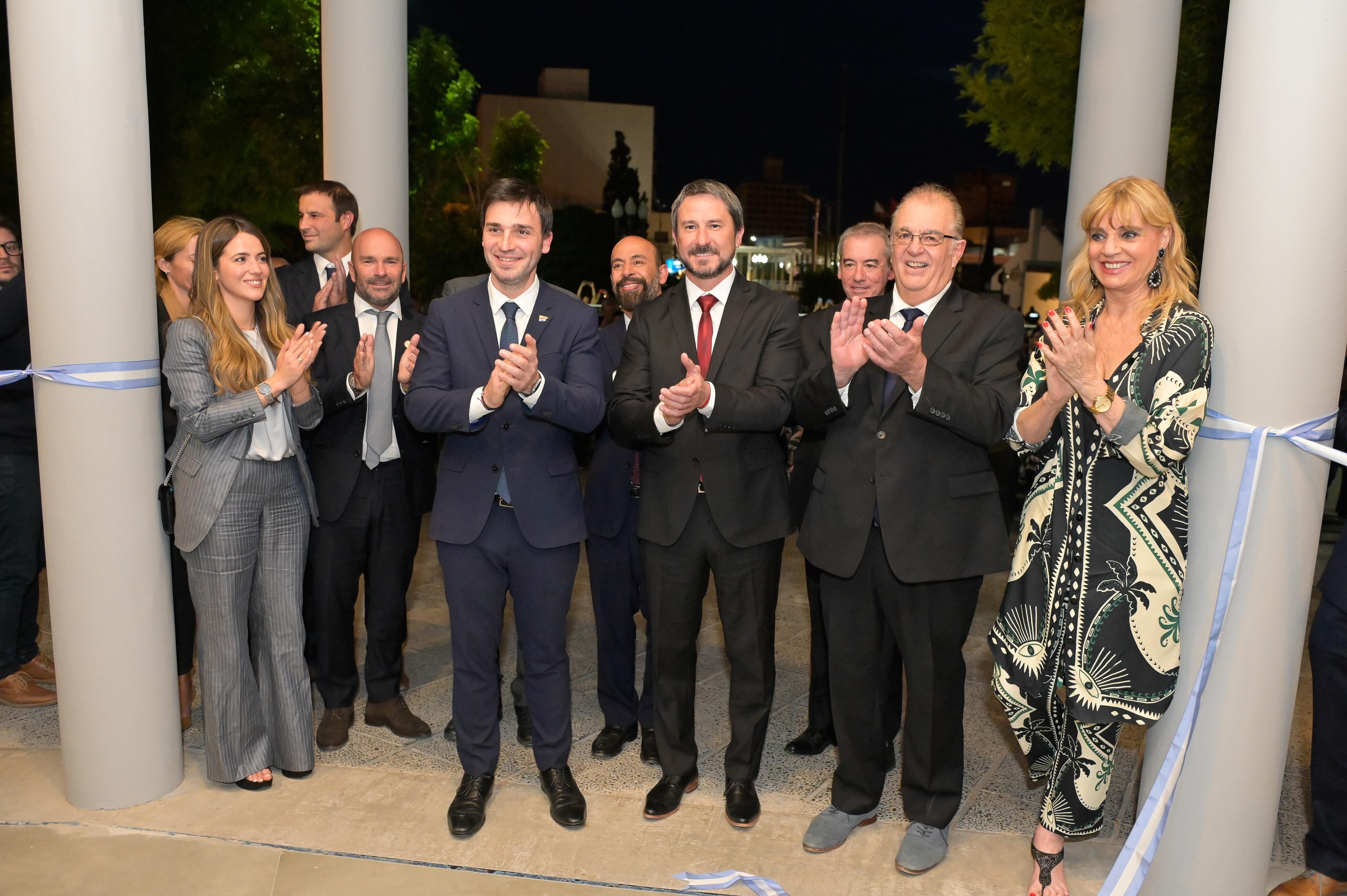 Torres encabezó la inauguración del nuevo MEF: «Hoy el mundo está mirando a Chubut y tenemos que seguir soñando en grande»