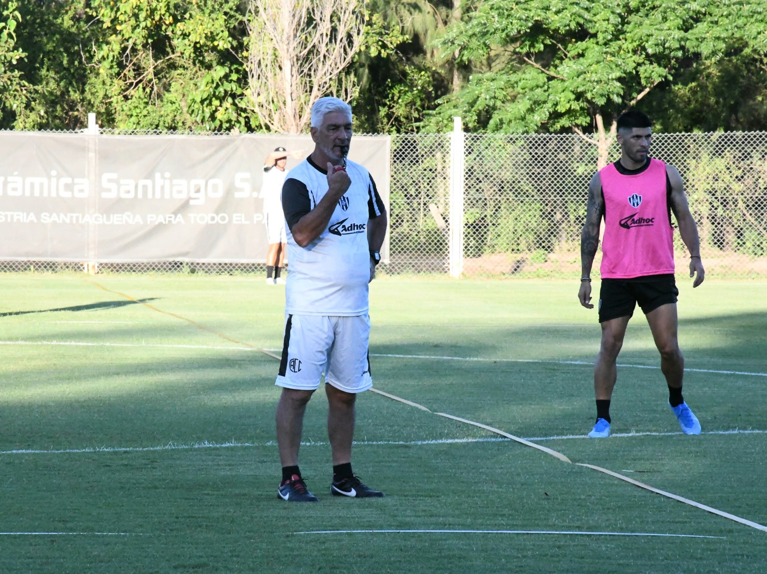 OMAR DE FELIPE: EL OBJETIVO ES ARMAR EL MEJOR EQUIPO