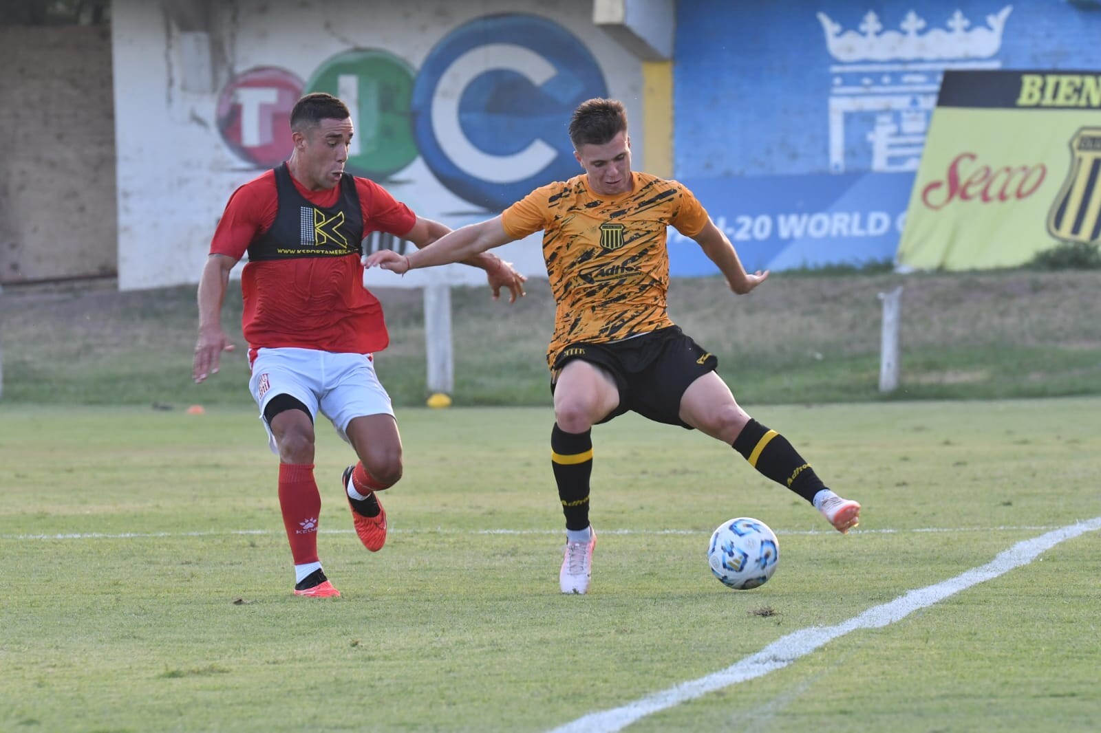 EXAMEN DE VERANO: MITRE  MIDIO FUERZAS CON SAN MARTIN