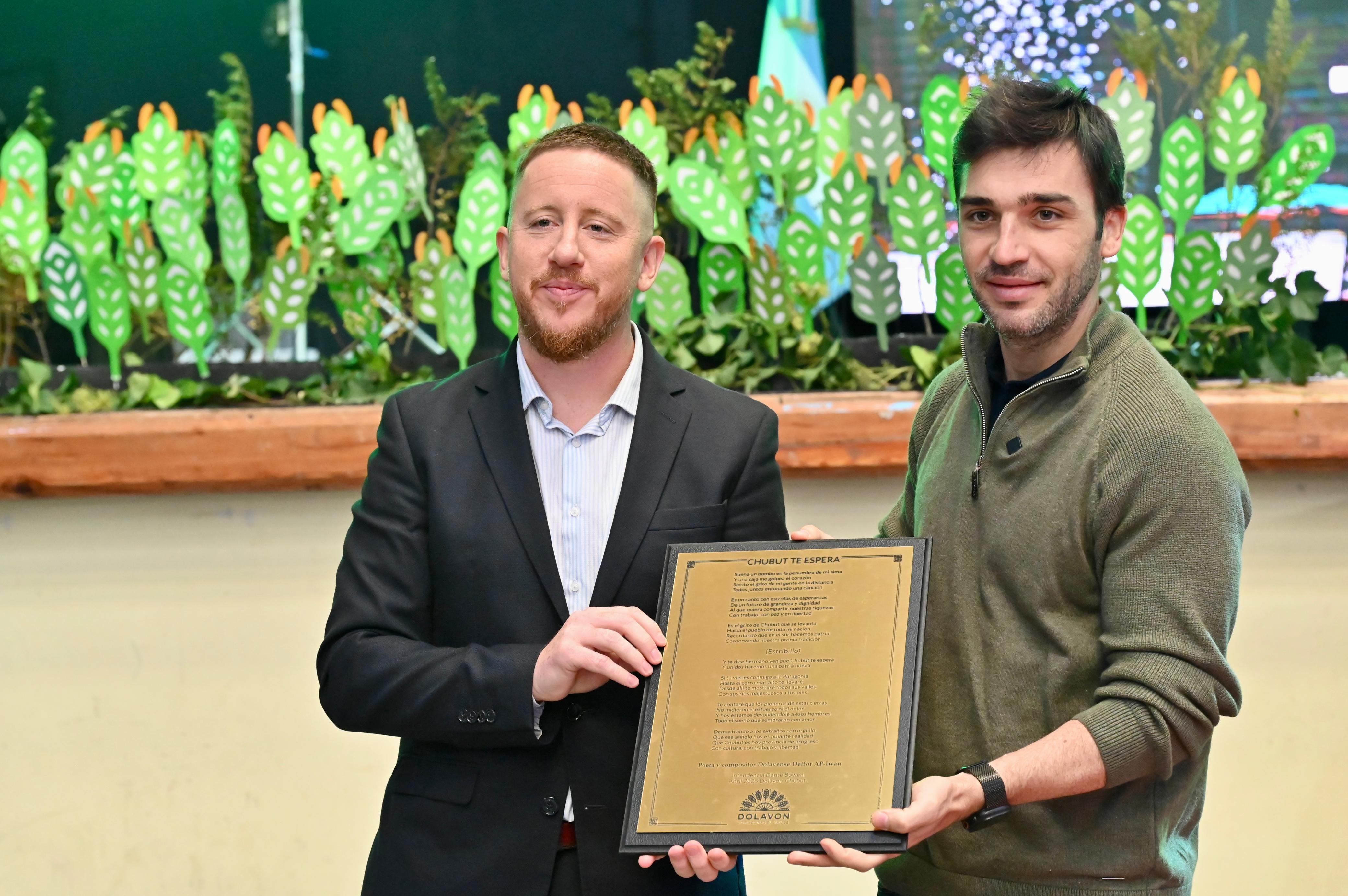 Torres en el 106° aniversario de Dolavon: «Vamos a seguir peleando por lo que es nuestro, para reivindicar a los pioneros que hicieron grande a esta provincia”