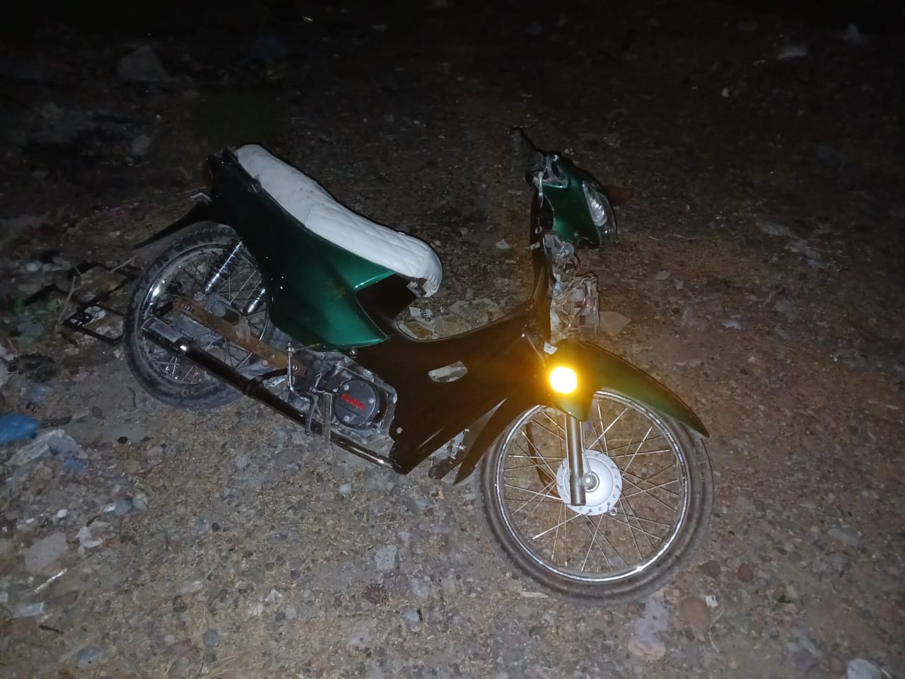 IMG-20250421-WA0055.jpg Albardon; La moto fue encontrada en un descampado frente al domicilio
