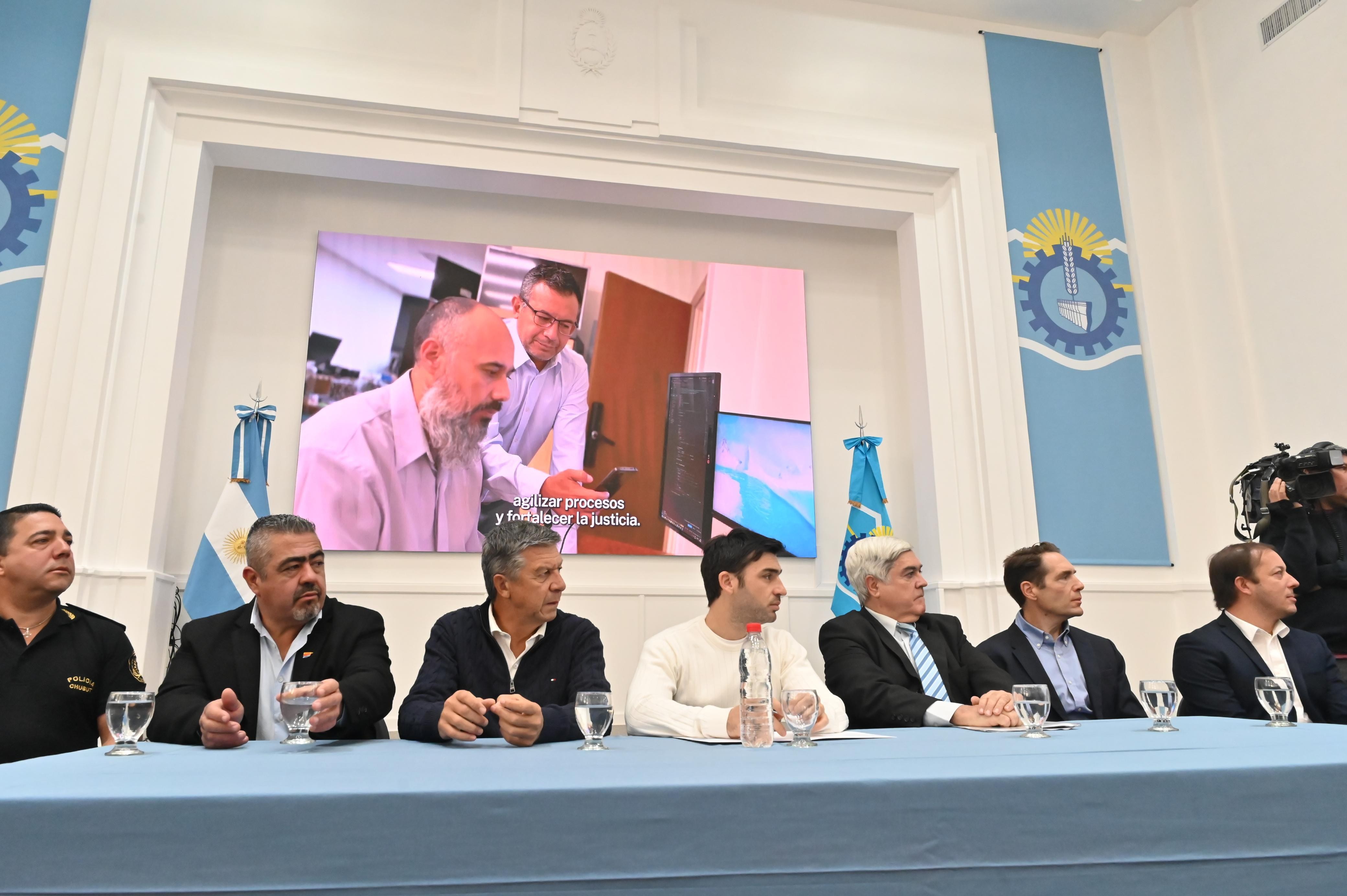 Torres destacó el desarrollo del software judicial Espejo Chubut: «Nuestro recurso humano coloca a la provincia en la vidriera del talento y el desarrollo»