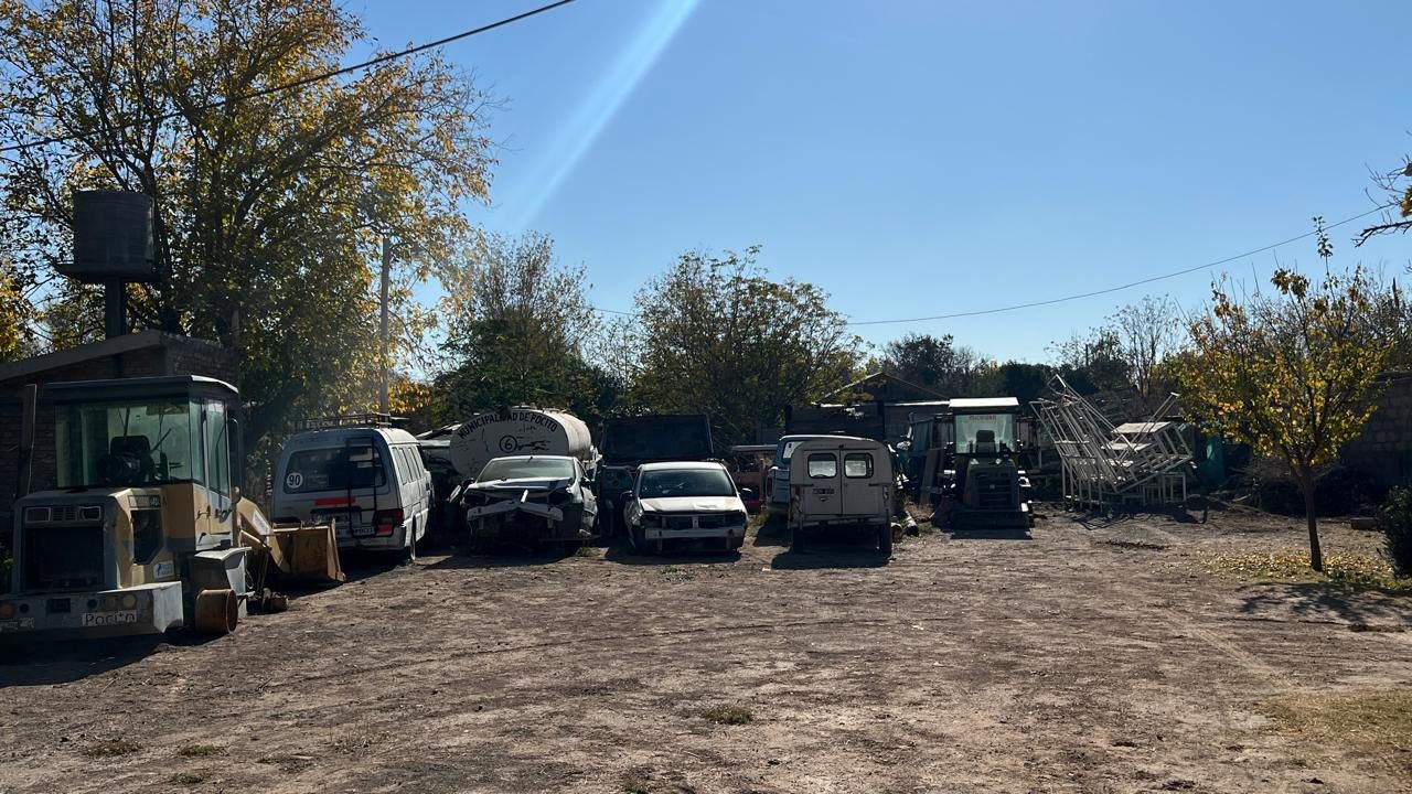 El Municipio de Pocito remata dieciséis movilidades en desuso