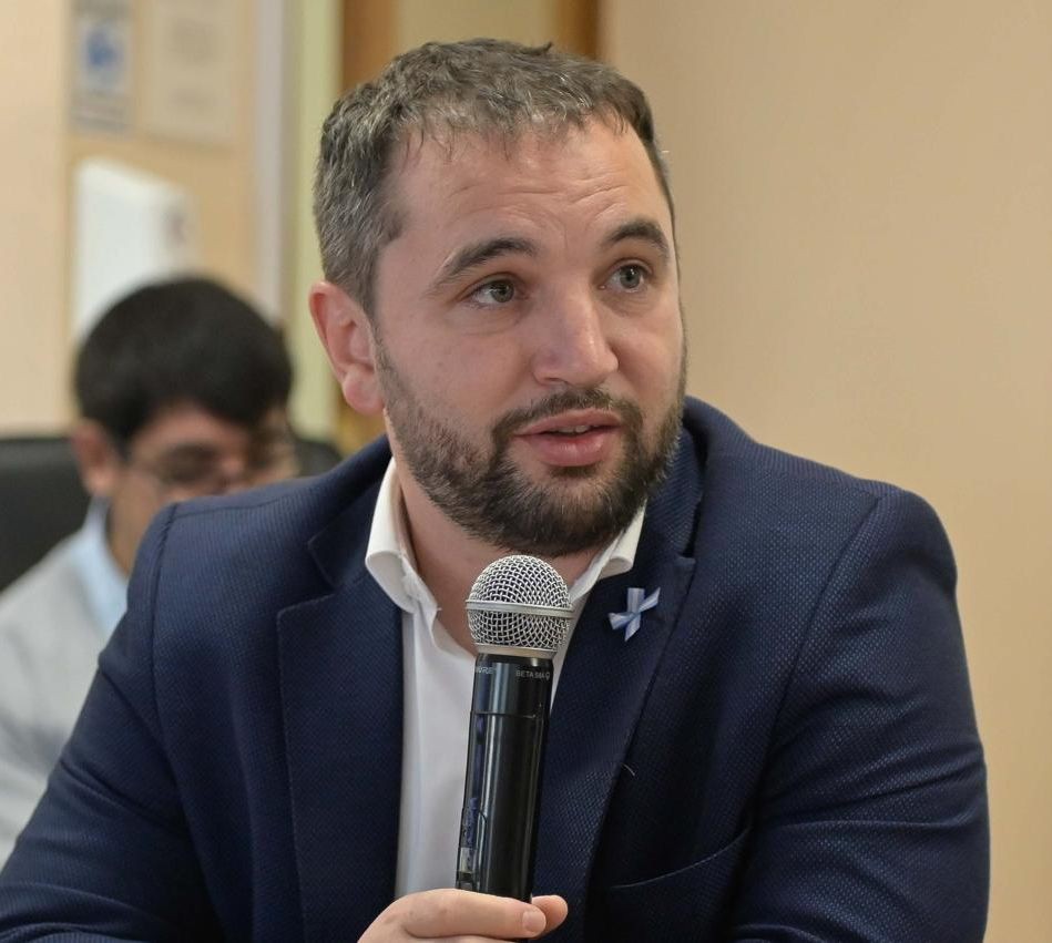 Provincia desarrolla un dispositivo de contención ante la marejada registrada en Playa Unión
