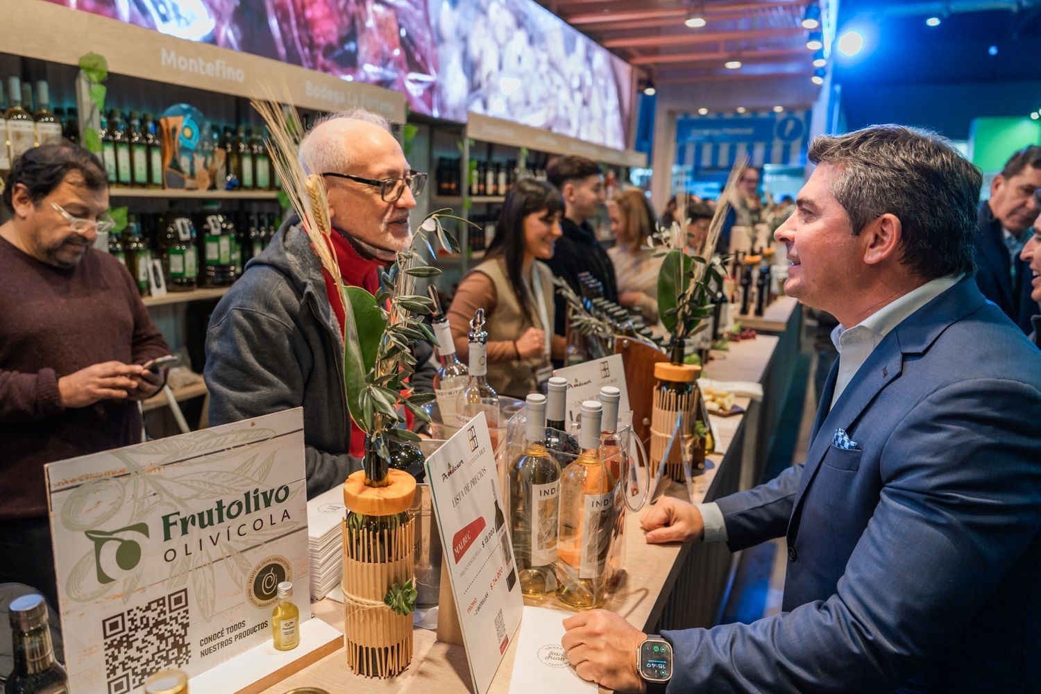El gobernador Marcelo Orrego encabezó la inauguración del espacio sanjuanino en la  feria Expo Caminos y Sabores 2025, que se lleva a cabo en La Rural de Palermo en Buenos Aires.