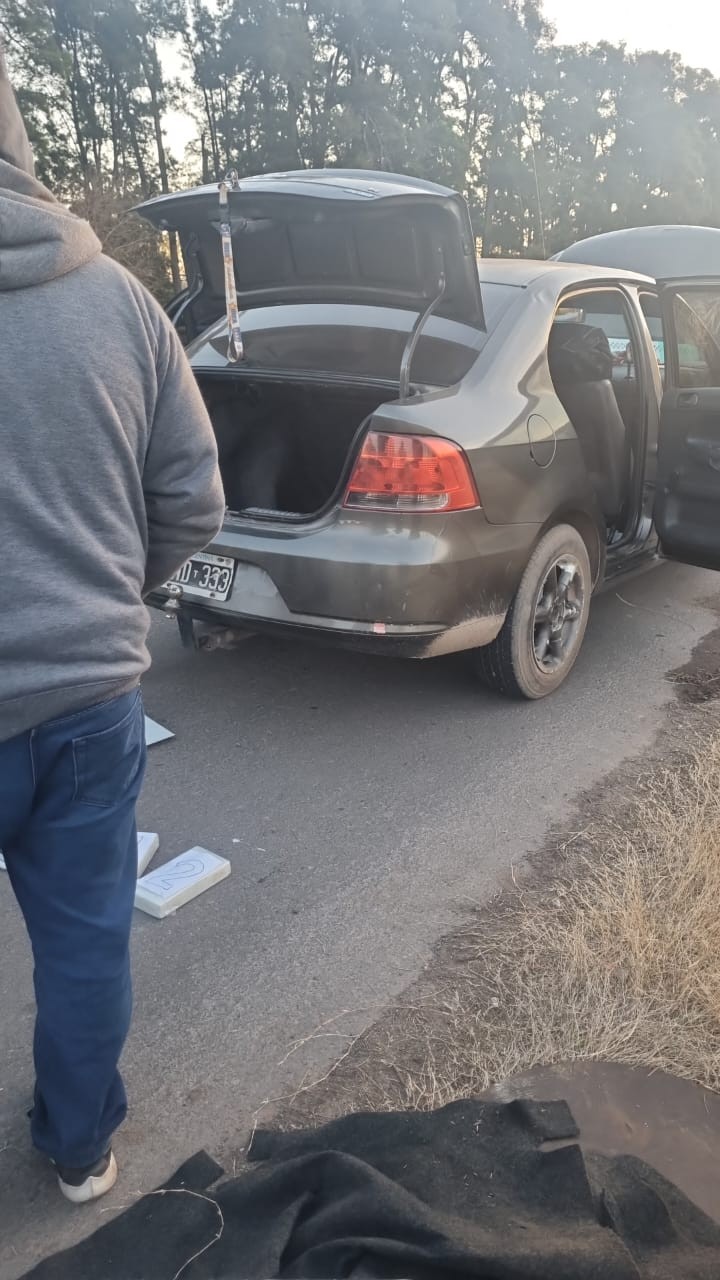 Familia detenida con cocaina