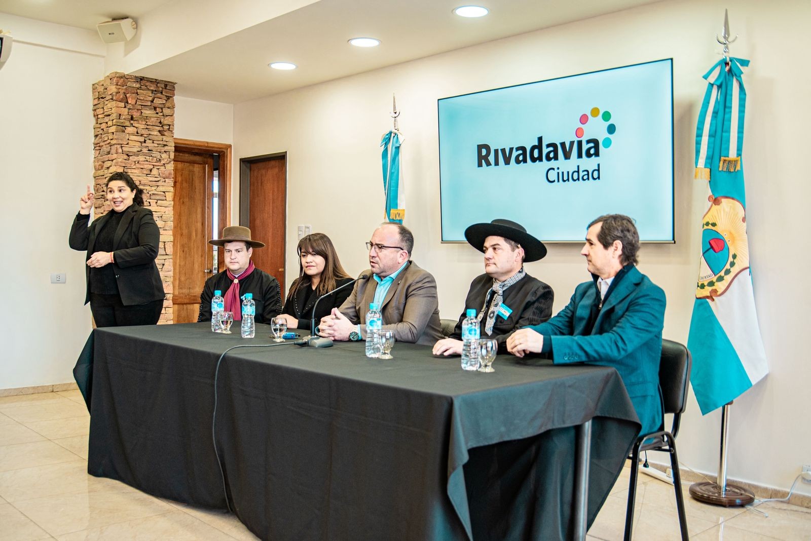 En el marco del 117° aniversario de Rivadavia, el próximo domingo 31 de agosto se vivirá una jornada a pura tradición y folclore con la Cabalgata Infantil y Jineteada, organizada en conjunto por la Municipalidad de Rivadavia y la Federación Gaucha Sanjuanina.