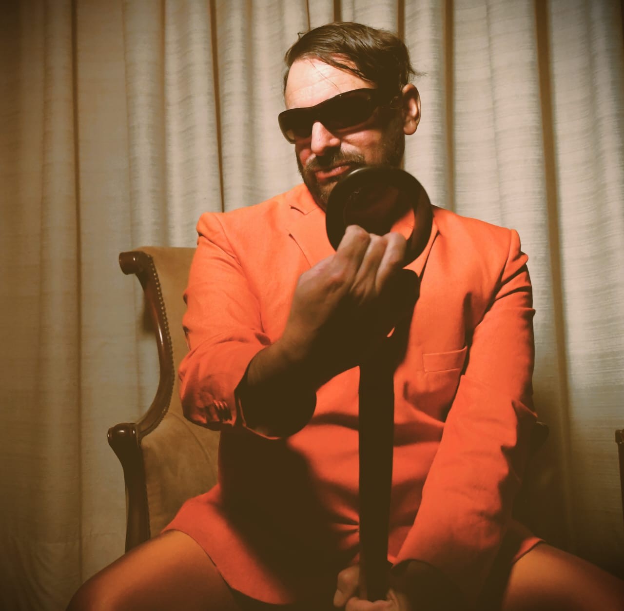 *Matt-Gurri: El Artista de Synth Pop Fusión que Rompe Barreras*