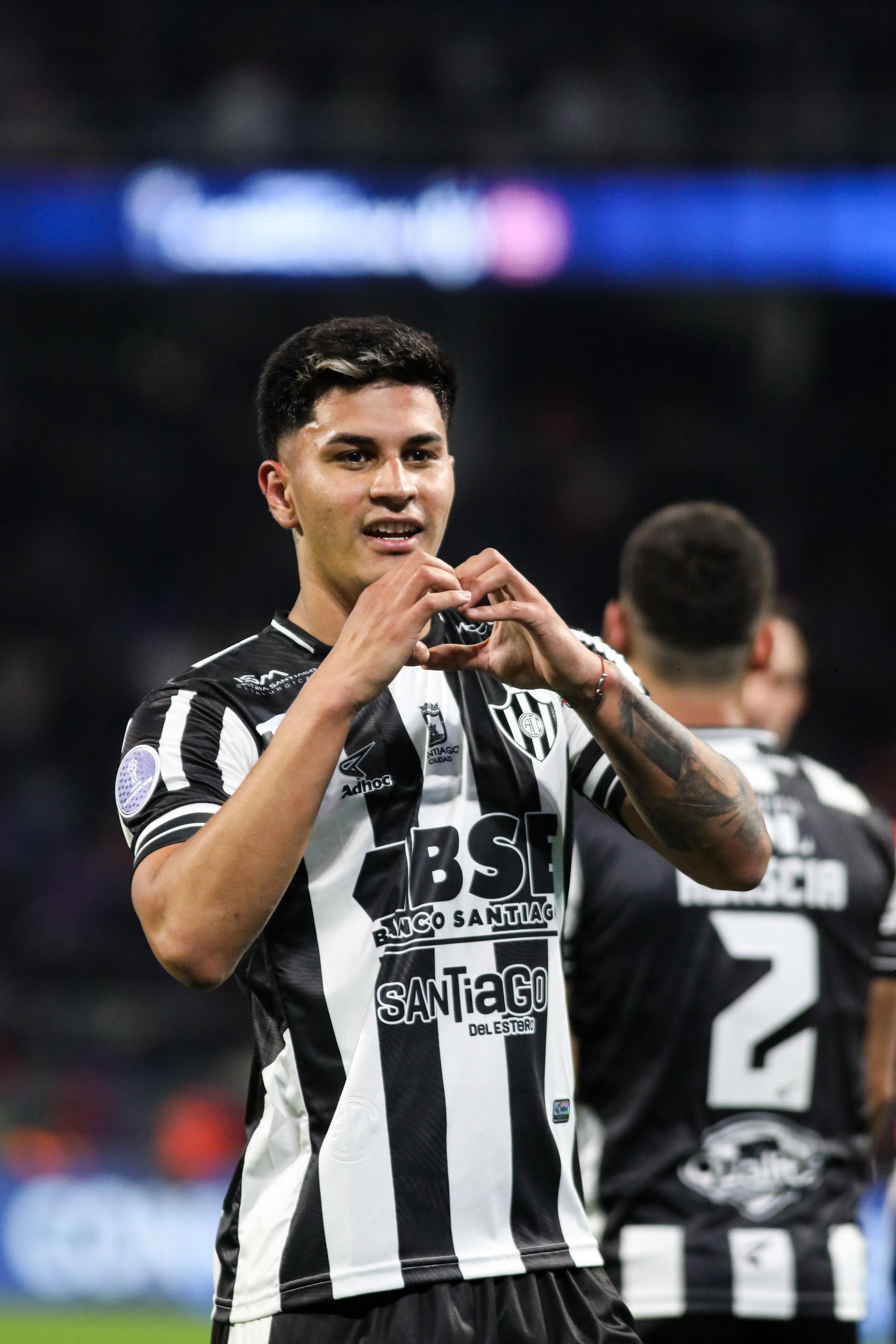 LA COPA LE SIENTA BIEN: CENTRAL CORDOBA GANO A LANUS Y SUEÑA