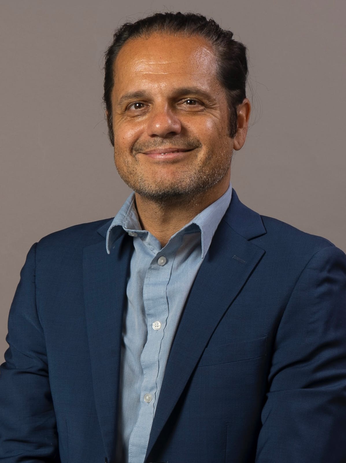 IMG-20250819-WA0089.jpg Marcelo Peretta: «La ley de medicamentos tiene 60 años, hay que actualizarla»