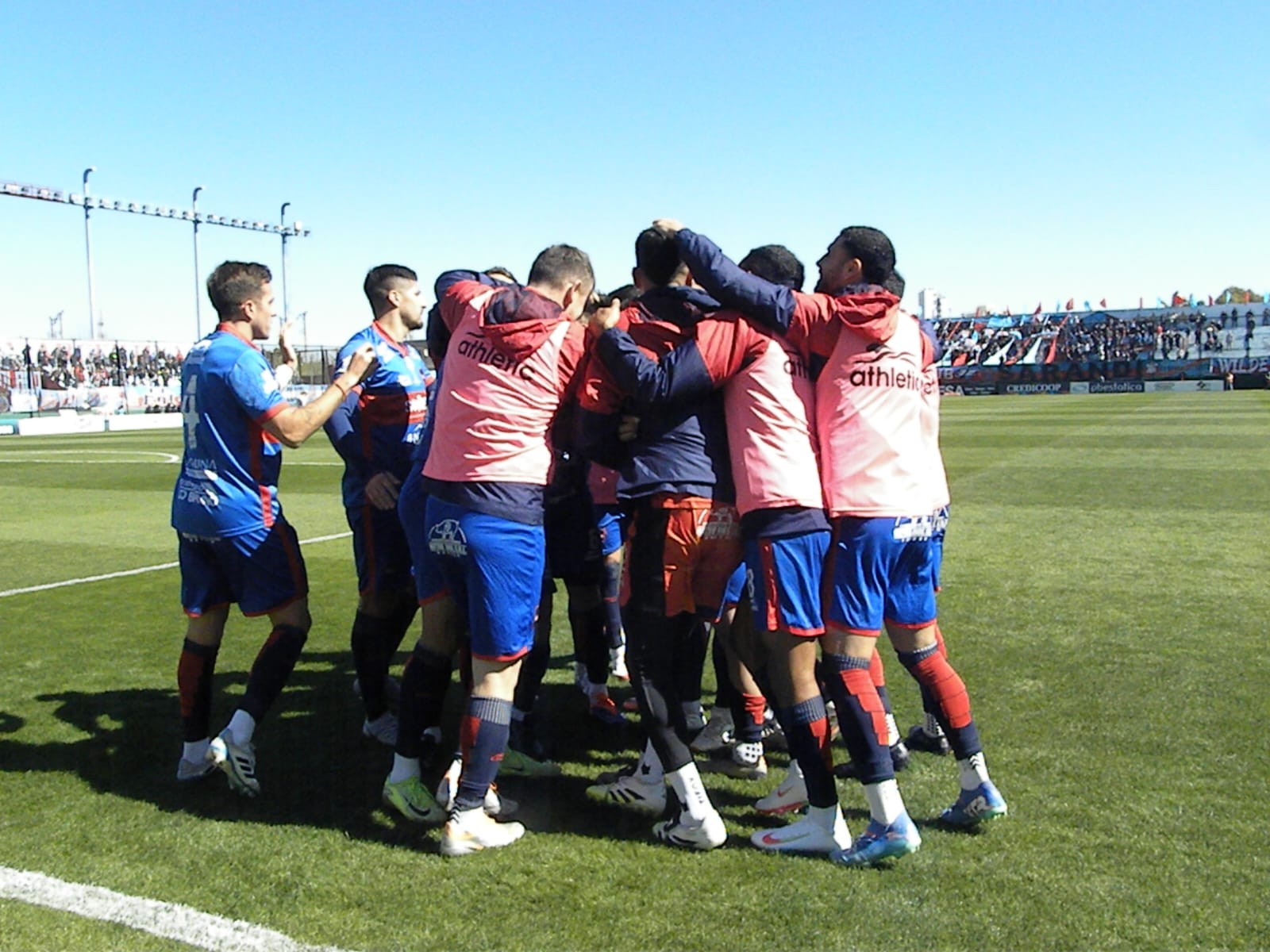 AHORA MAS QUE NUNCA….TODOS JUNTOS: GUEMES EN LA ISLA RECIBE A COLEGIALES