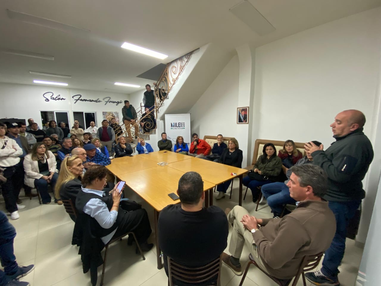 La Libertad Avanza San Juan conformó su comando de campaña con Milei como “marca”