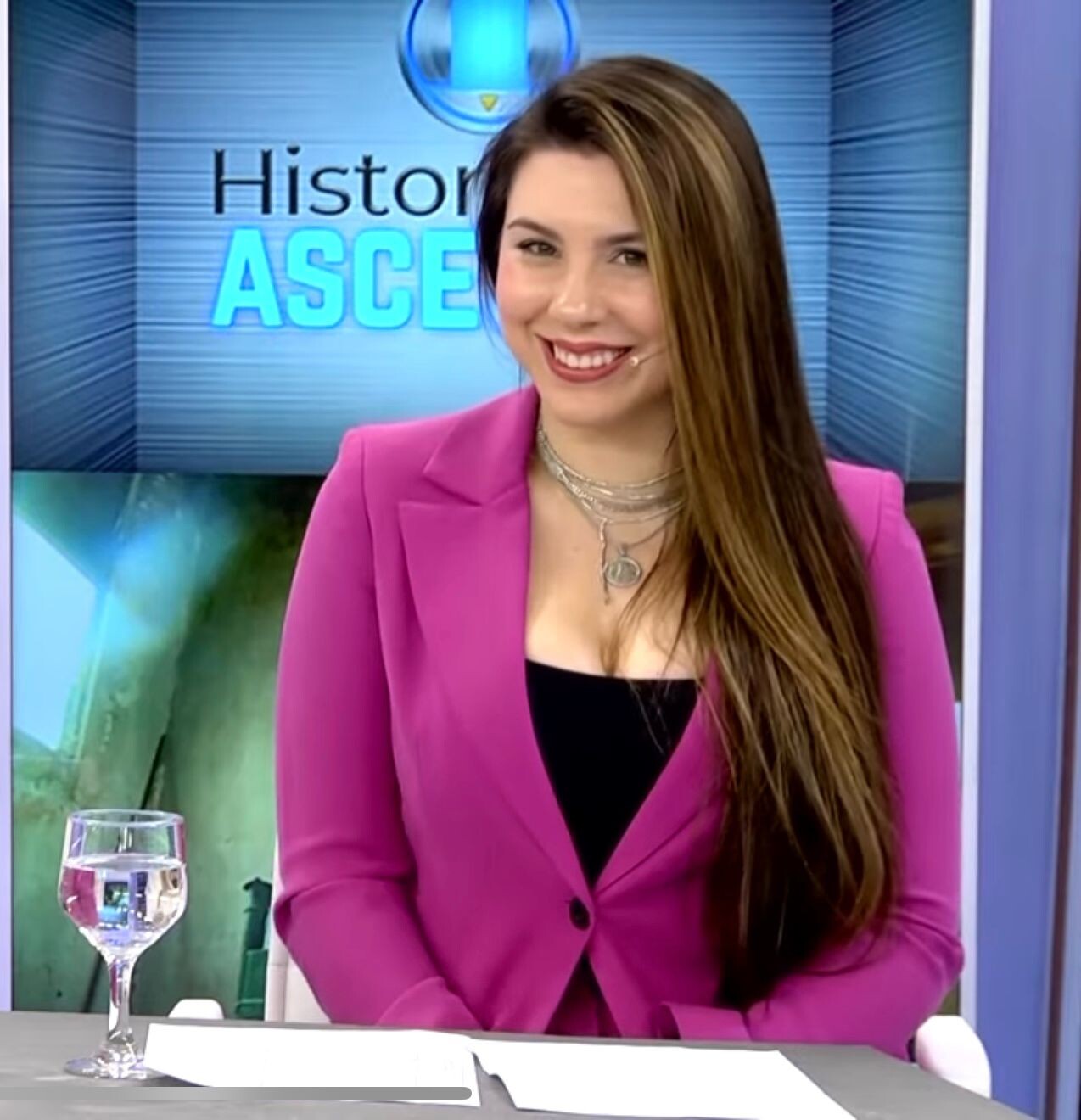 “De los estudios de grabación al ascensor de la TV: el ascenso de Cindy Fos” “De los estudios de grabación al ascensor de la TV: el ascenso de Cindy Fos”
