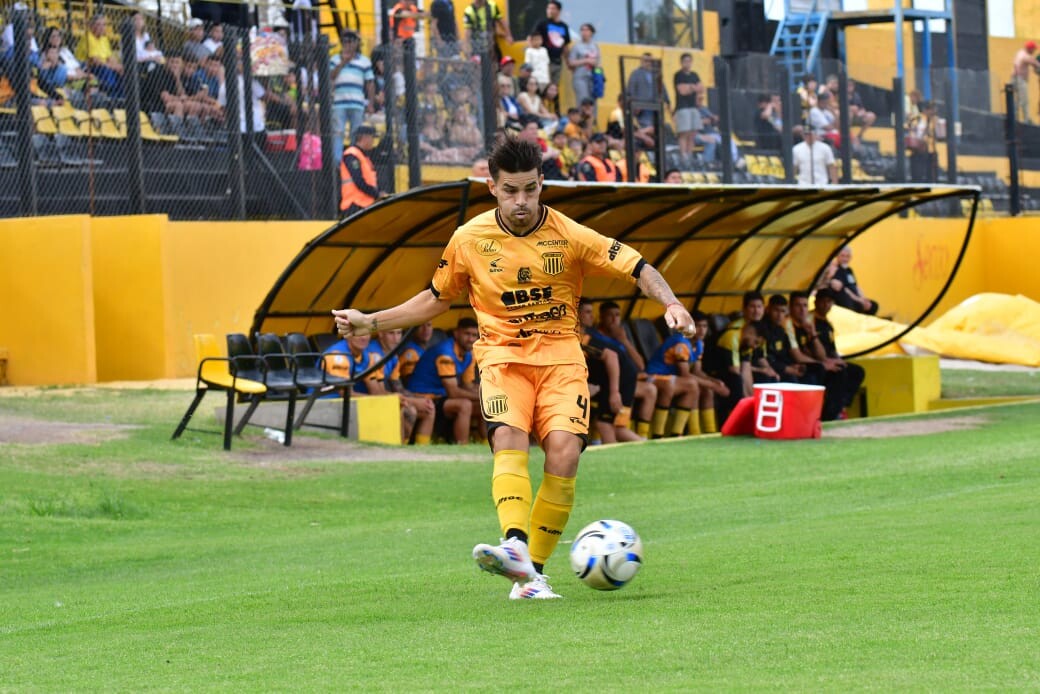 ULTIMA FUNCIÓN: MITRE RECIBE A ESTUDIANTES POR EL HONOR Y POR SU GENTE