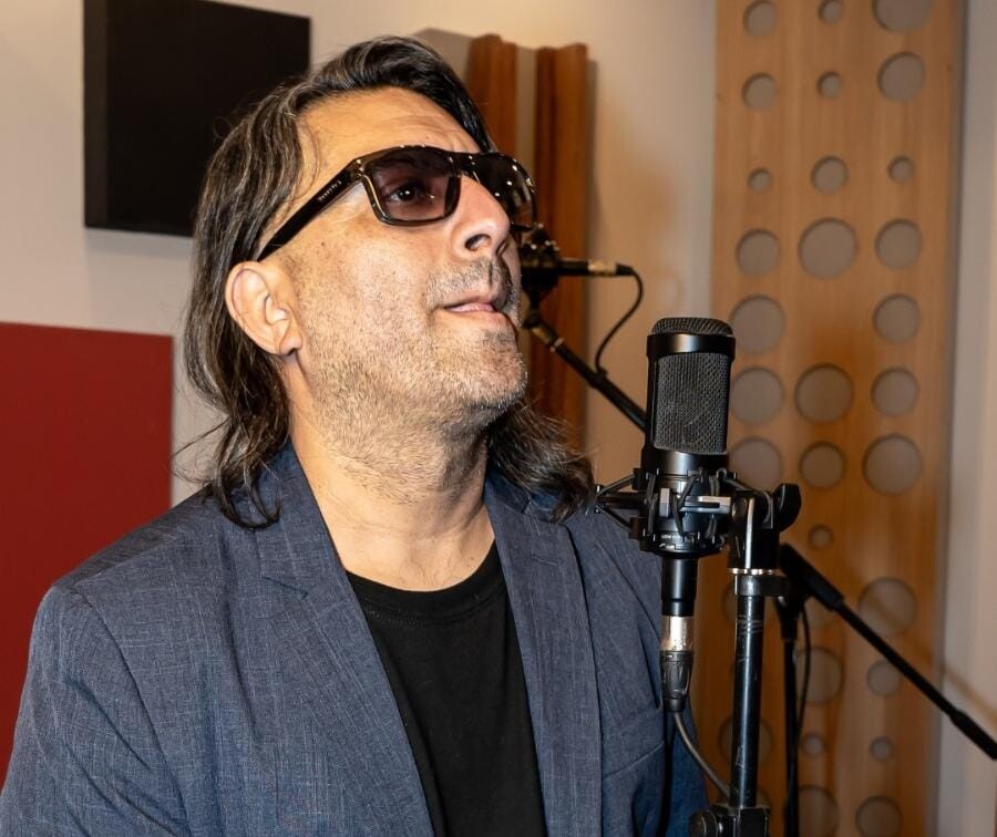 *»Eres Tú»: La Balada que Refleja el Corazón de Pablo Marquetti*