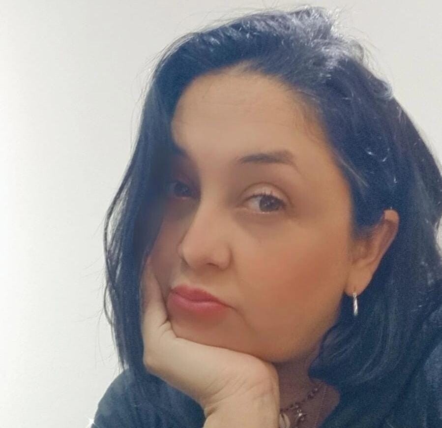 «La Voz de la Superación: Deborah Comparte su Historia de Dolor y Sanación a través de la Música» «La Voz de la Superación: Deborah Comparte su Historia de Dolor y Sanación a través de la Música»