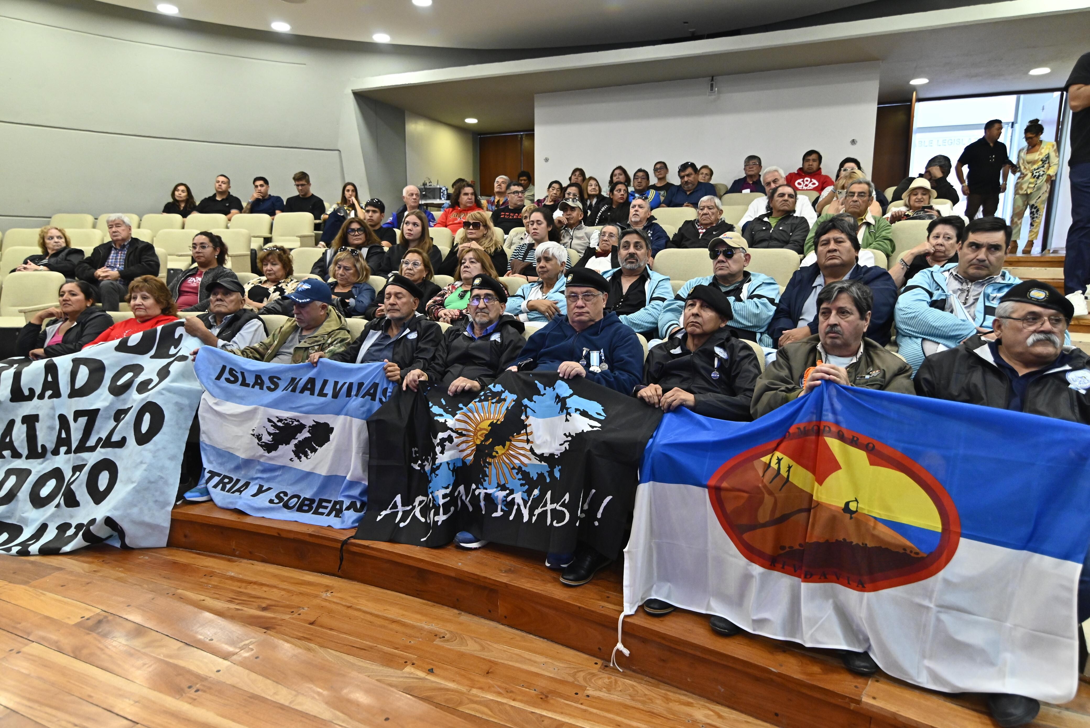 Jubilados de toda la provincia ratificaron el acompañamiento a la Provincia en la demanda ante la Corte Suprema por la deuda previsional de Nación