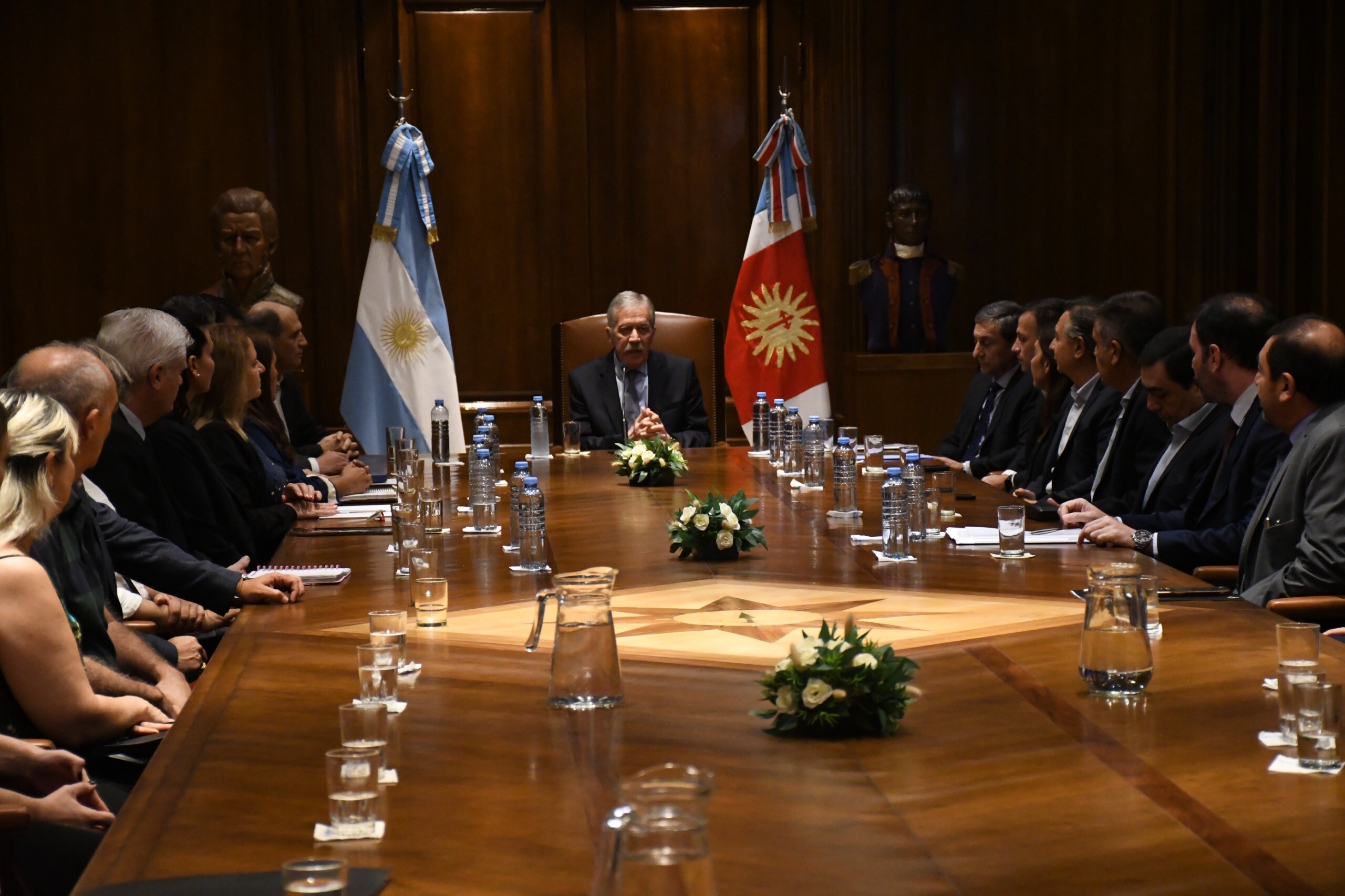 Reunión preparatoria para la puesta en marcha del Consejo Económico y Social Reunión preparatoria para la puesta en marcha del Consejo Económico y Social
