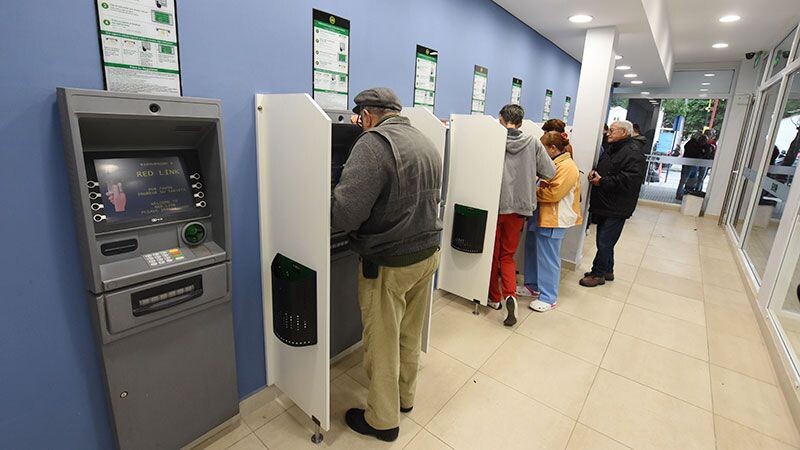 PAGO DE SUELDOS DE MARZO A LA ADMINISTRACIÓN PÚBLICA PROVINCIAL