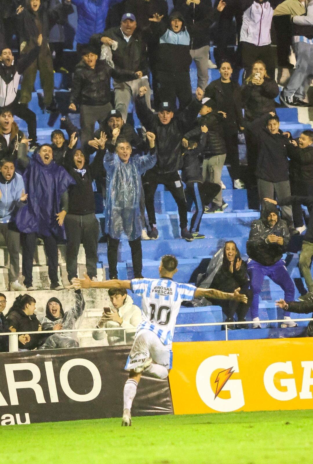 RACING DE CÓRDOBA VOLVIO A LA VICTORIA