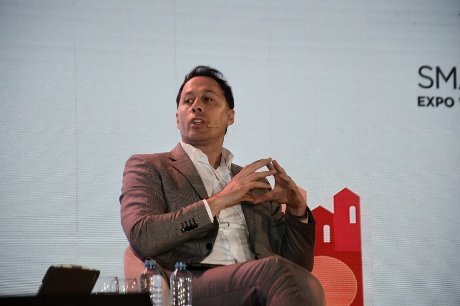 DESTACADA DISERTACIÓN DE JUAN CORVALÁN EN LA 5° EDICIÓN DE SMART CITY EN SANTIAGO DEL ESTERO DESTACADA DISERTACIÓN DE JUAN CORVALÁN EN LA 5° EDICIÓN DE SMART CITY EN SANTIAGO DEL ESTERO