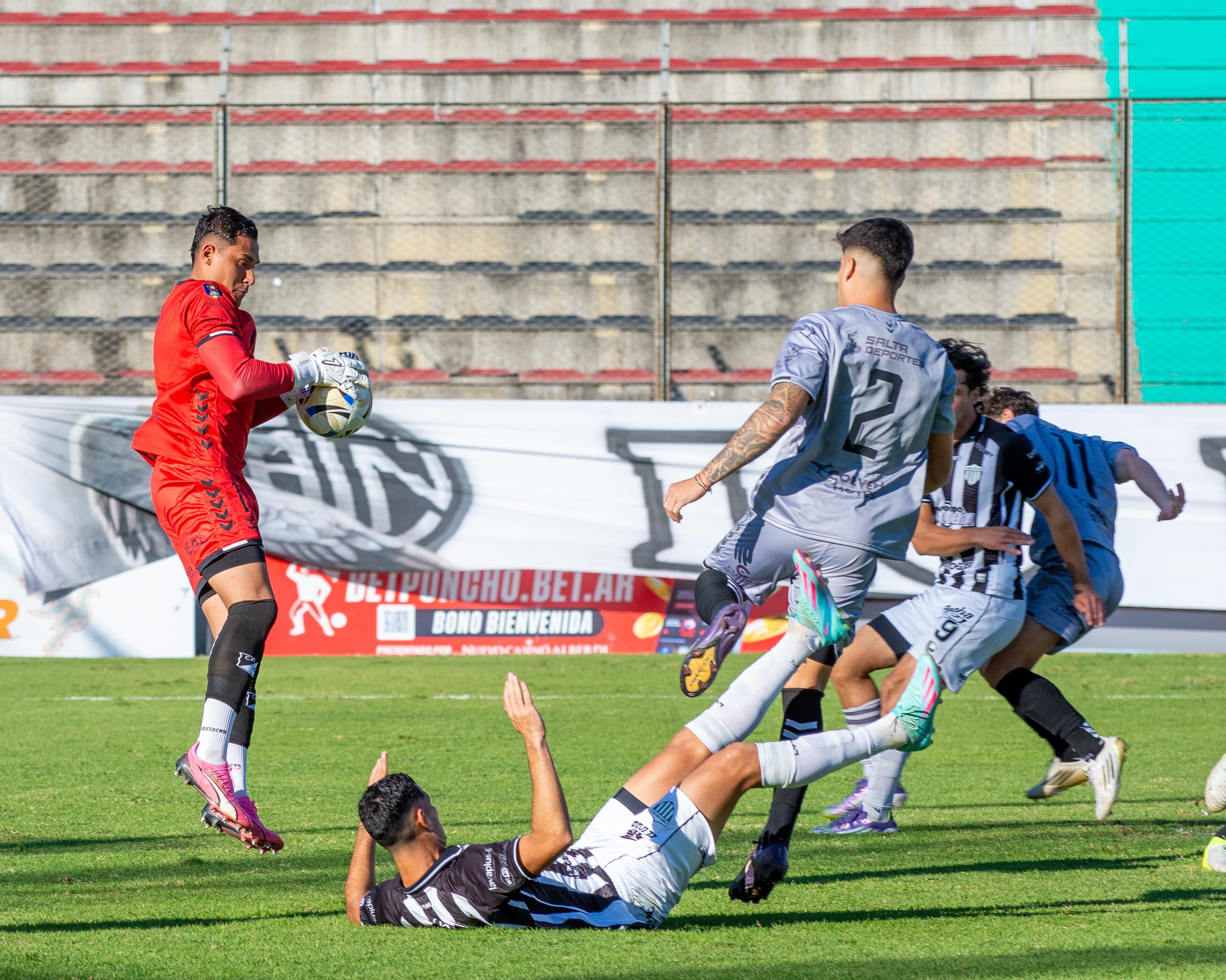 CENTRAL NORTE SUMÓ UN PUNTO ANTE CHACO FOR EVER Y SIGUE BUSCANDO SALIR DEL FONDO