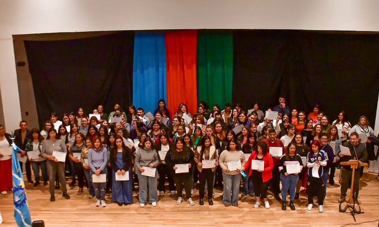Chubut tiene 105 nuevos Cuidadores de Personas Mayores