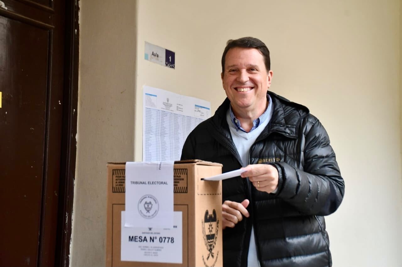 LLAMIL ABDALA RESALTÓ LA GRAN AFLUENCIA DE VECINOS A VOTAR POR UN MEJOR FUTURO PARA LA BANDA LLAMIL ABDALA RESALTÓ LA GRAN AFLUENCIA DE VECINOS A VOTAR POR UN MEJOR FUTURO PARA LA BANDA
